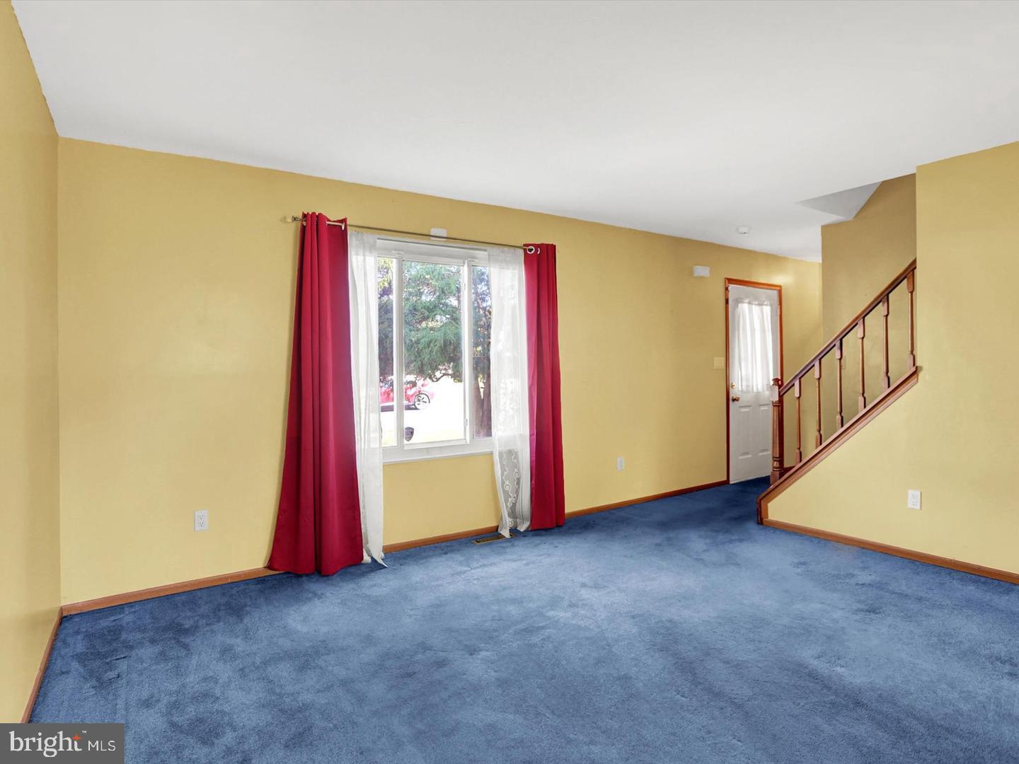 FAIRVIEW ESTATES - Residential Lease