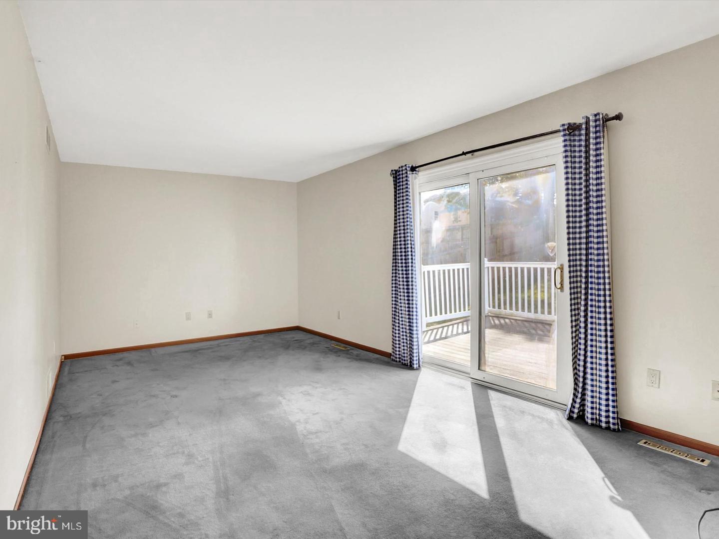 FAIRVIEW ESTATES - Residential Lease