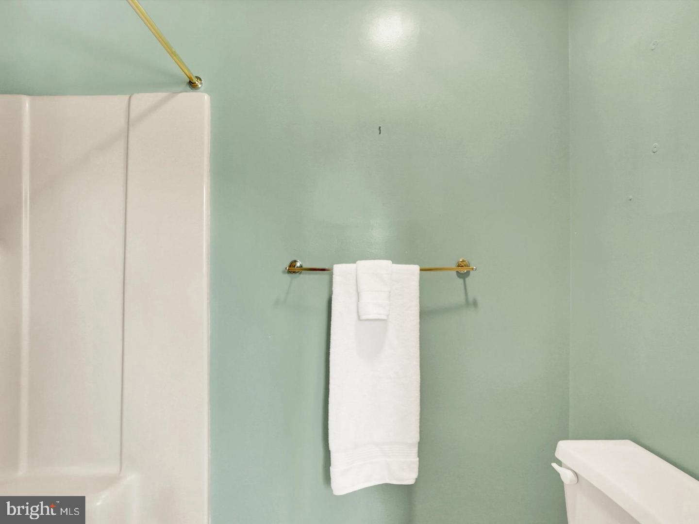 FAIRVIEW ESTATES - Residential Lease