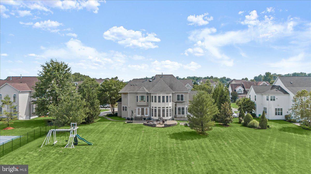 WOODMORE - Residential