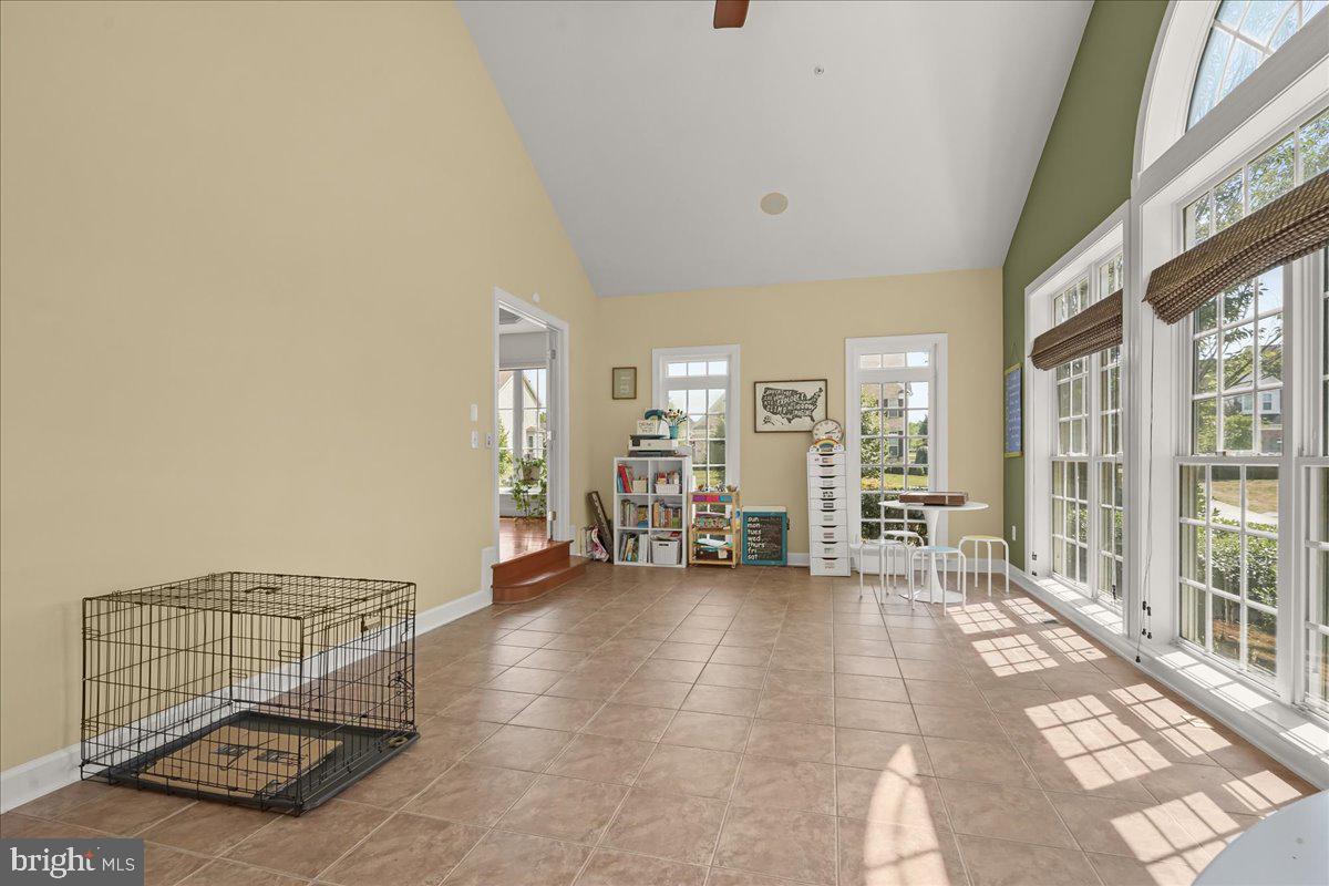 WOODMORE - Residential