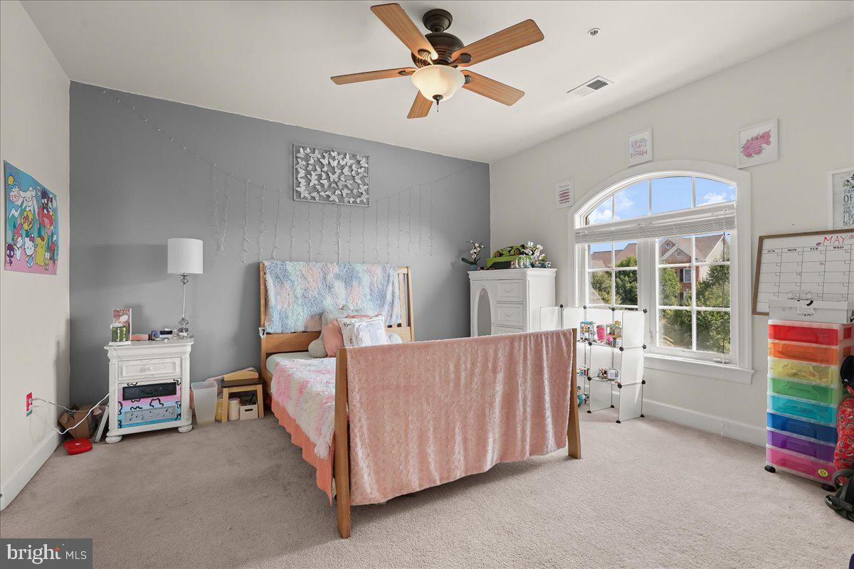 WOODMORE - Residential