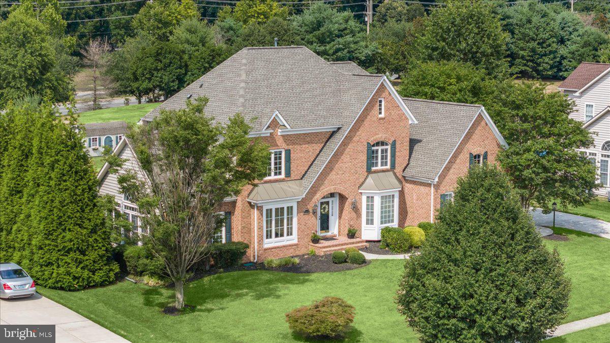 WOODMORE - Residential