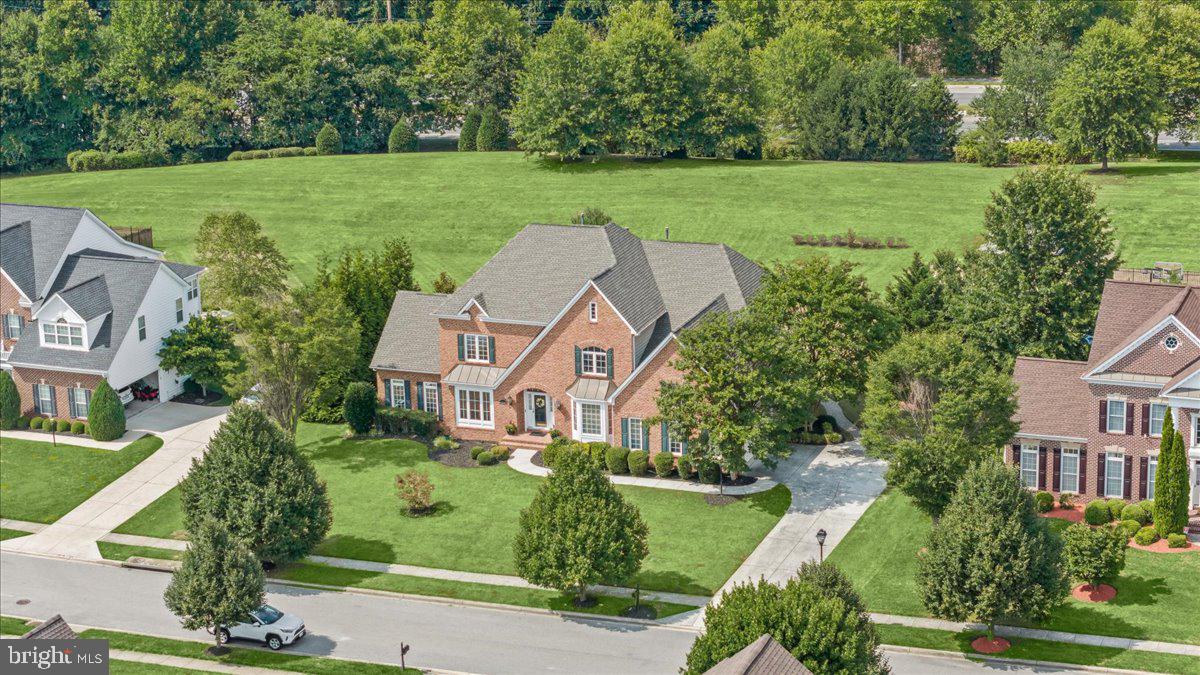 WOODMORE - Residential