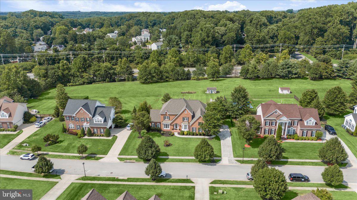 WOODMORE - Residential