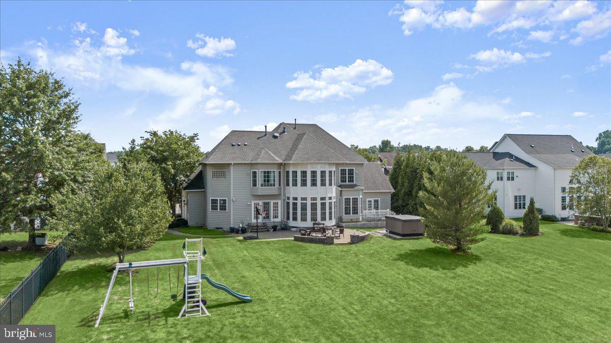 WOODMORE - Residential