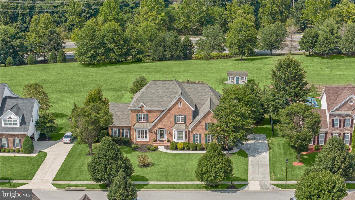 WOODMORE - Residential