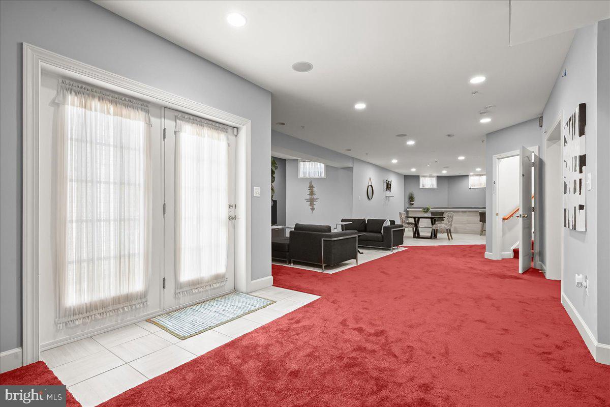 WOODMORE - Residential