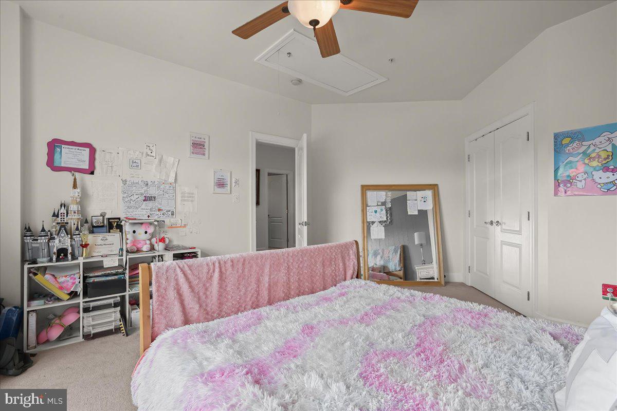 WOODMORE - Residential