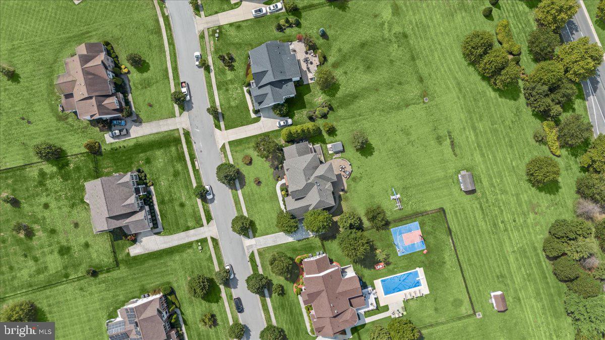 WOODMORE - Residential