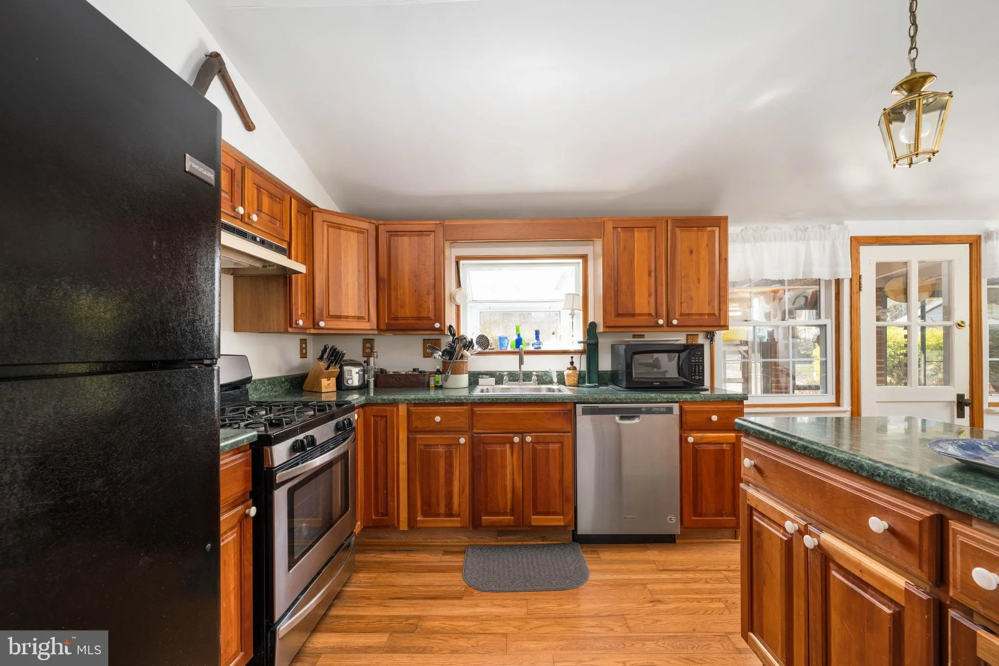 Montross, Virginia 22520, United States, 4 Bedrooms Bedrooms, ,1 BathroomBathrooms,Residential,Active,92980