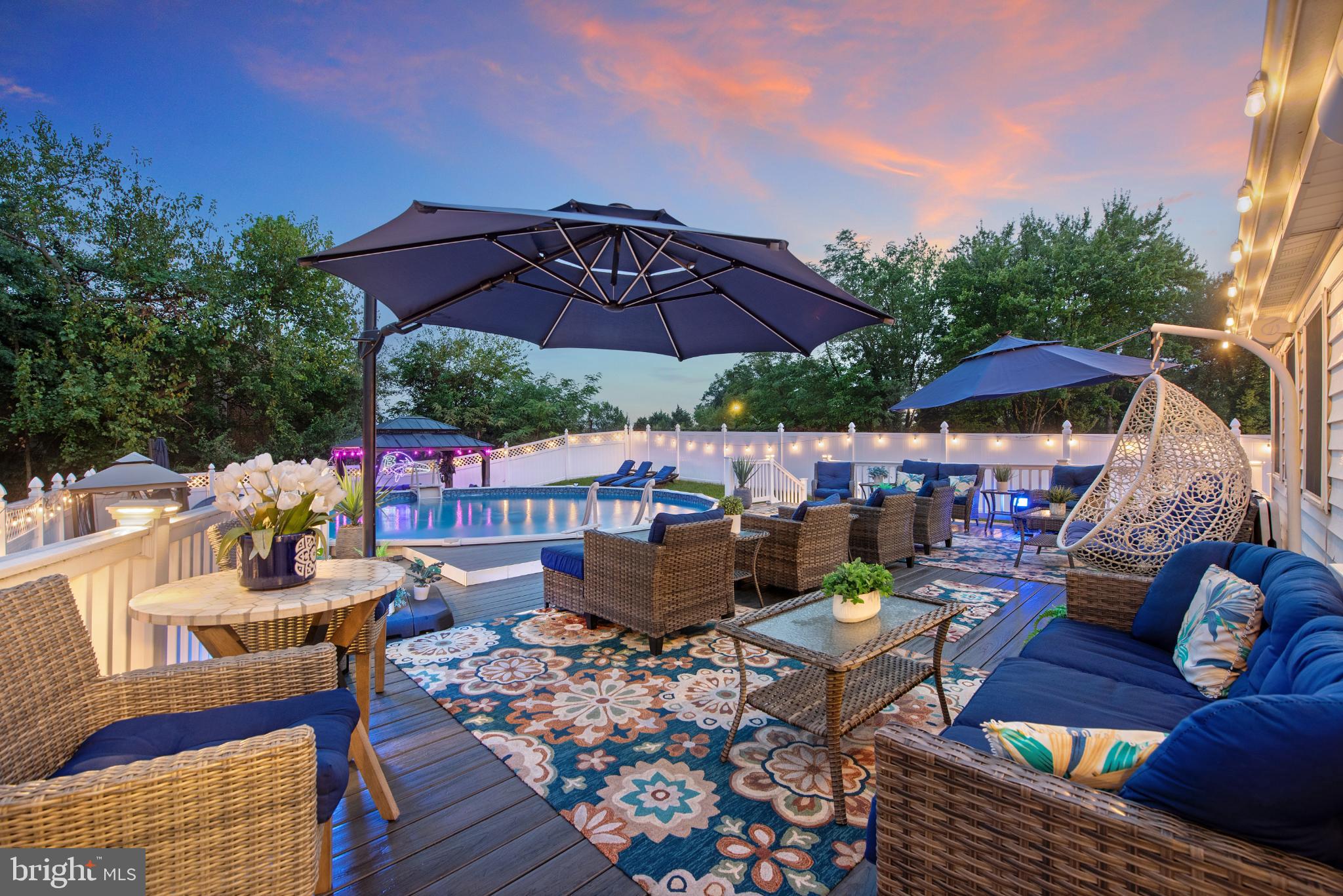 HUNTSMOOR VILLAGE NORTH - Residential