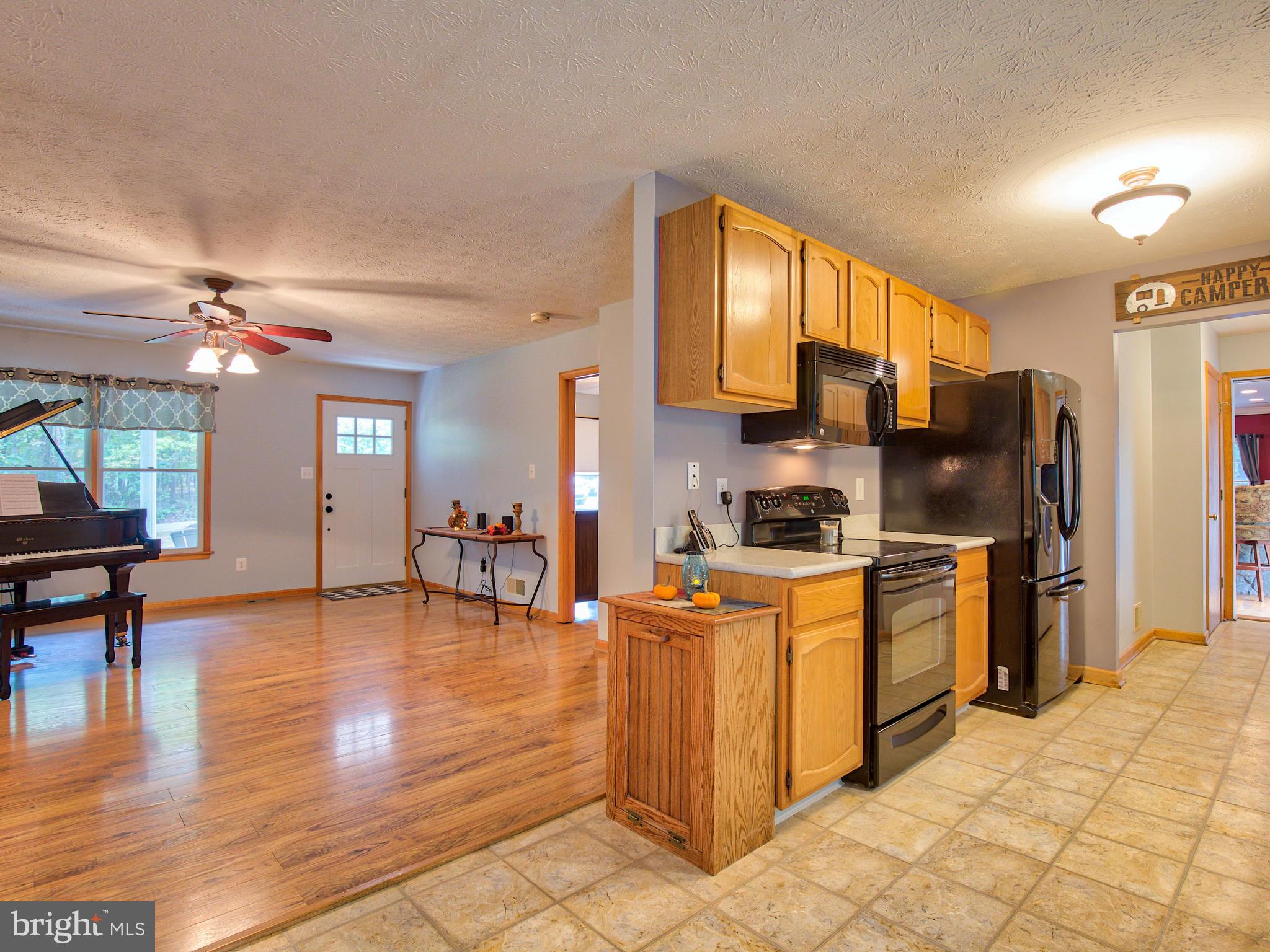 SHENANDOAH RETREAT - Residential