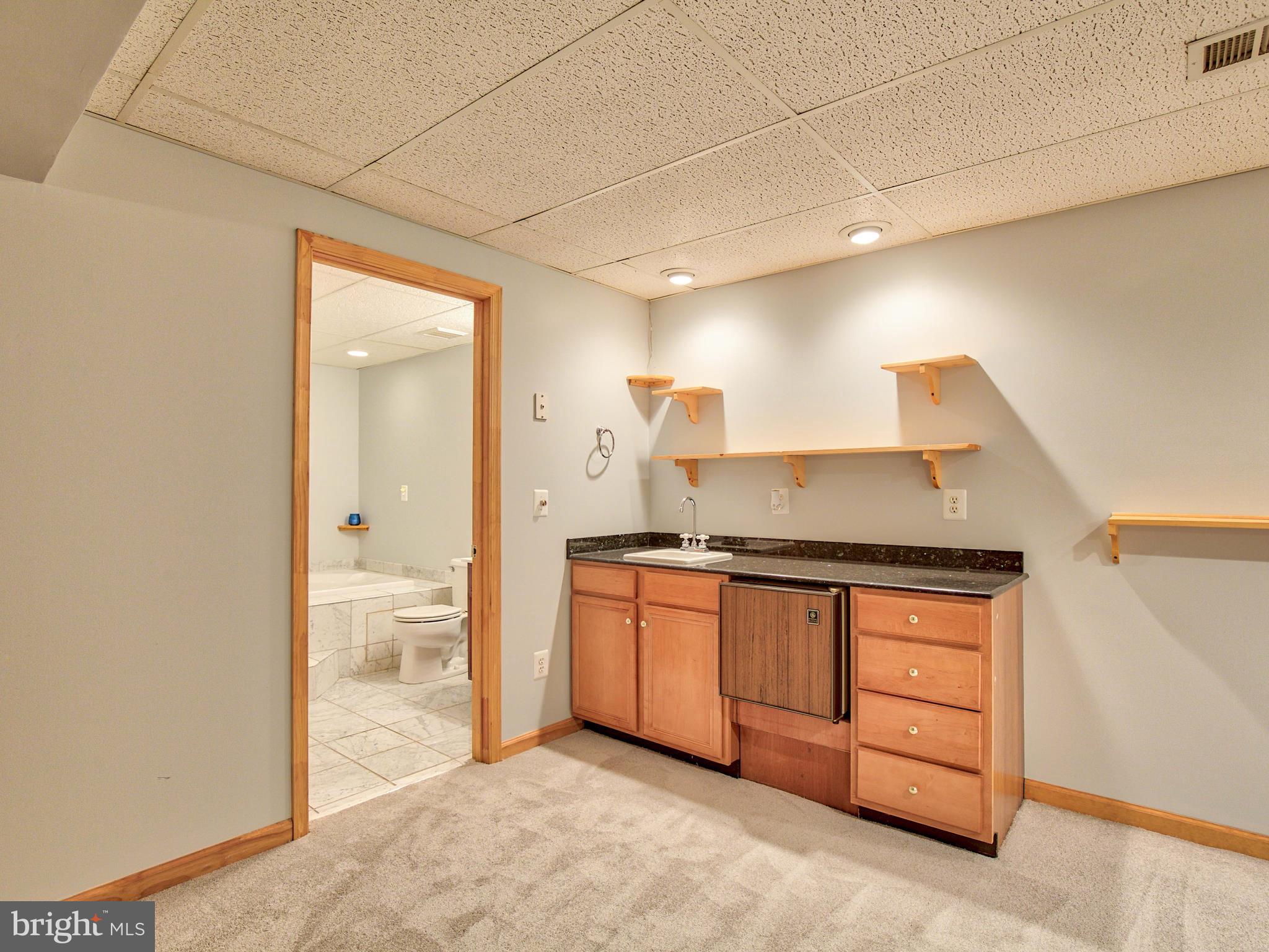 SHENANDOAH RETREAT - Residential