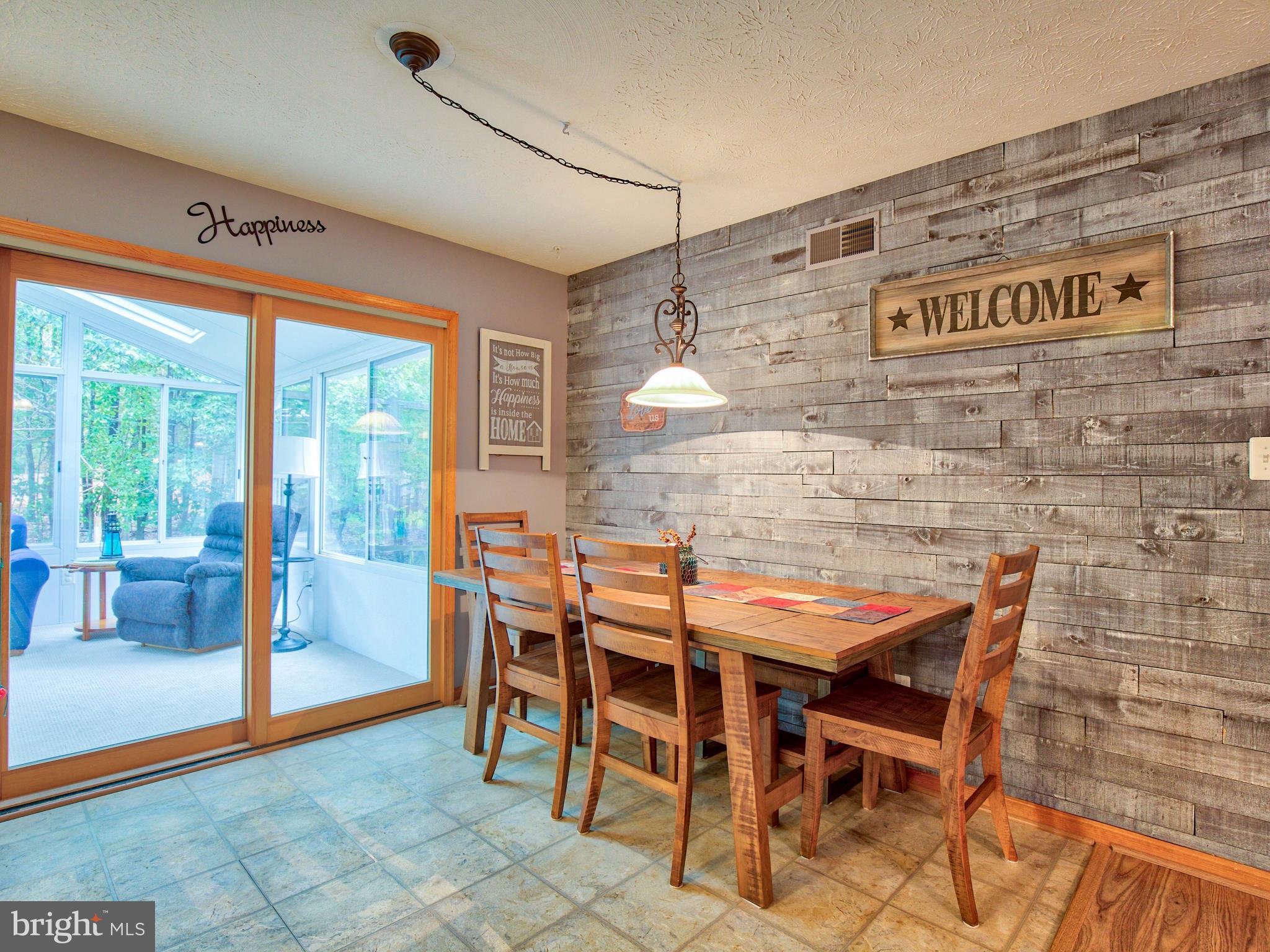 SHENANDOAH RETREAT - Residential