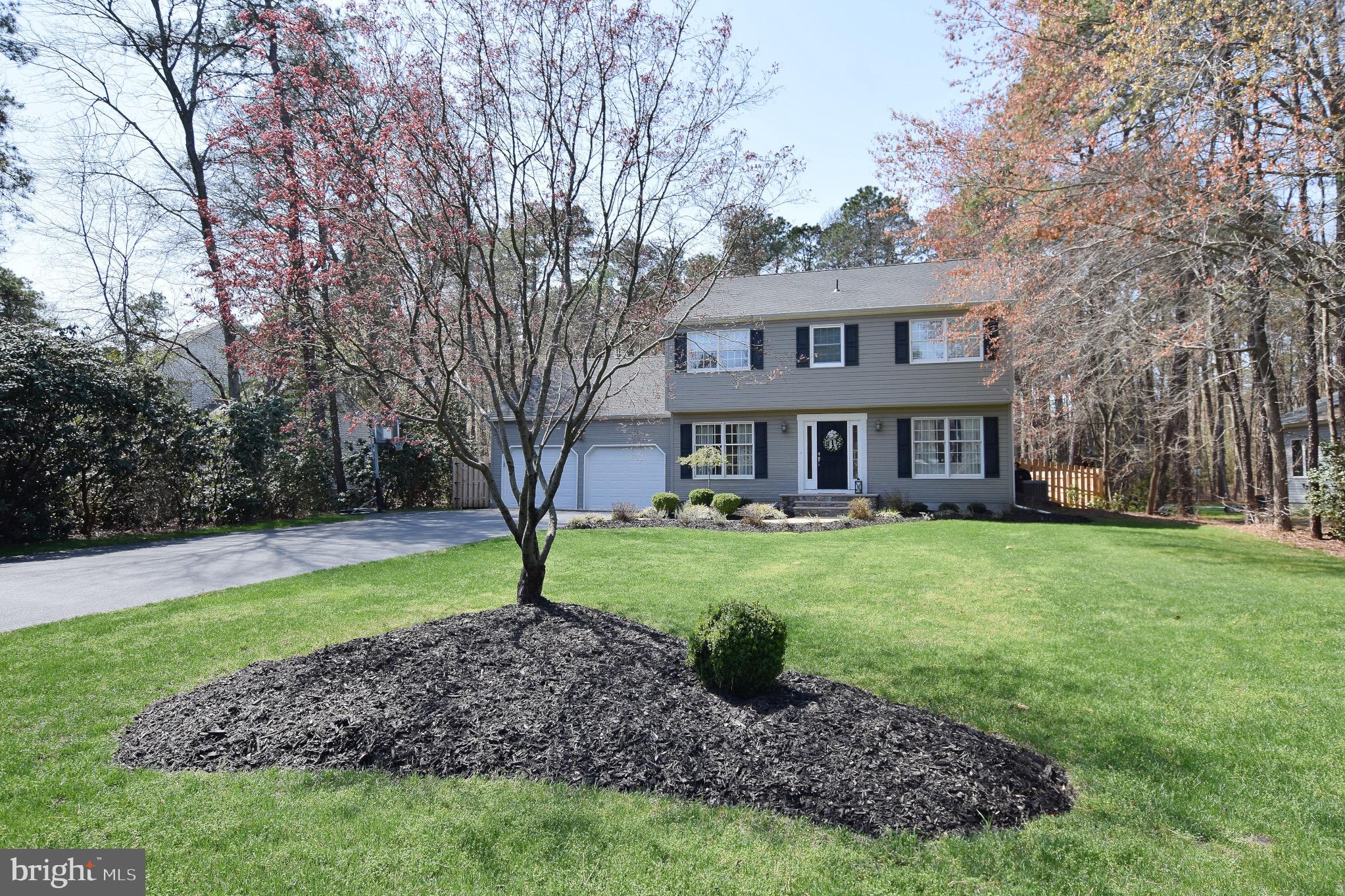 29 LITTLE JOHN DRIVE