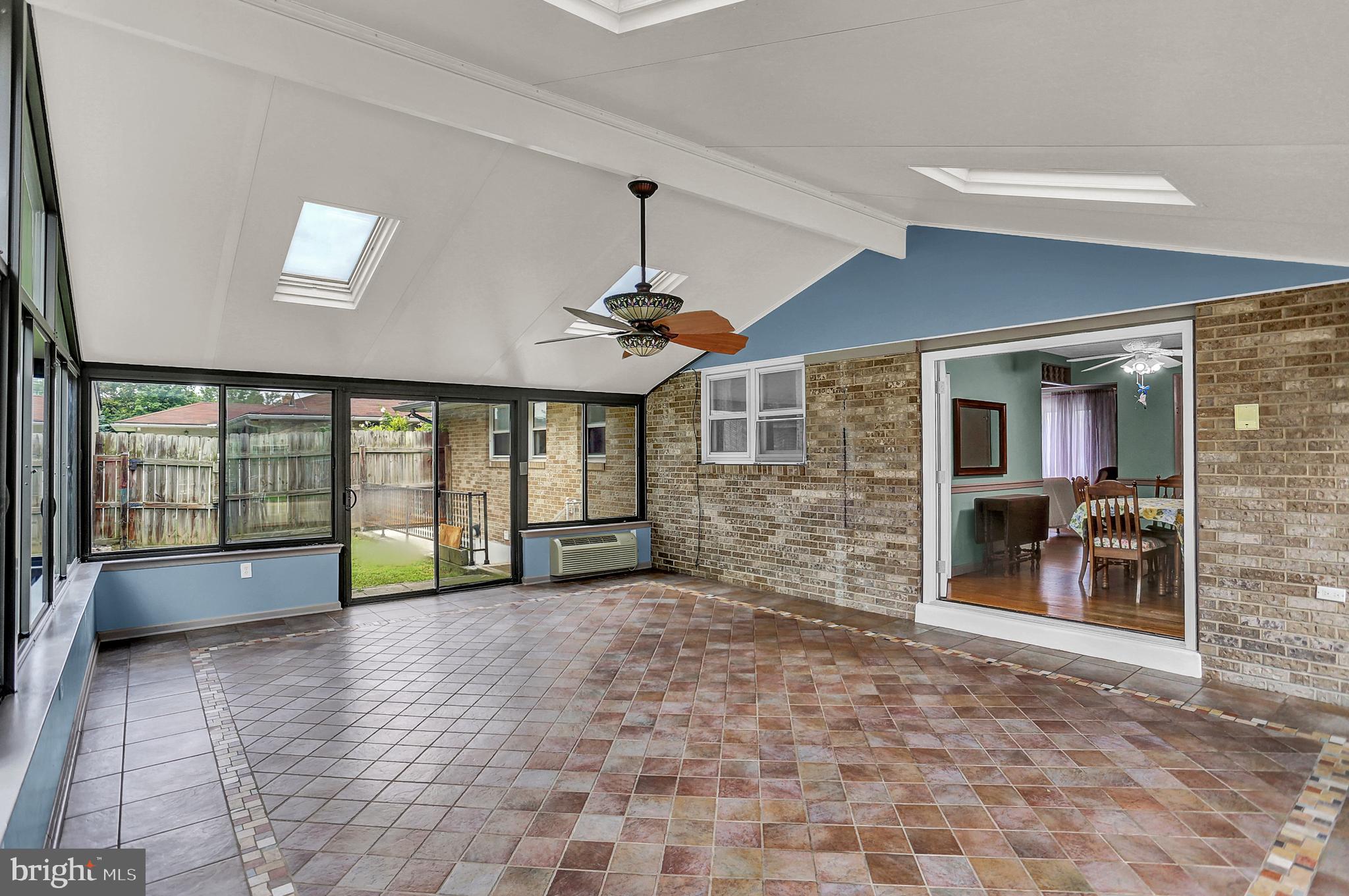 MANCHESTER BORO - Residential