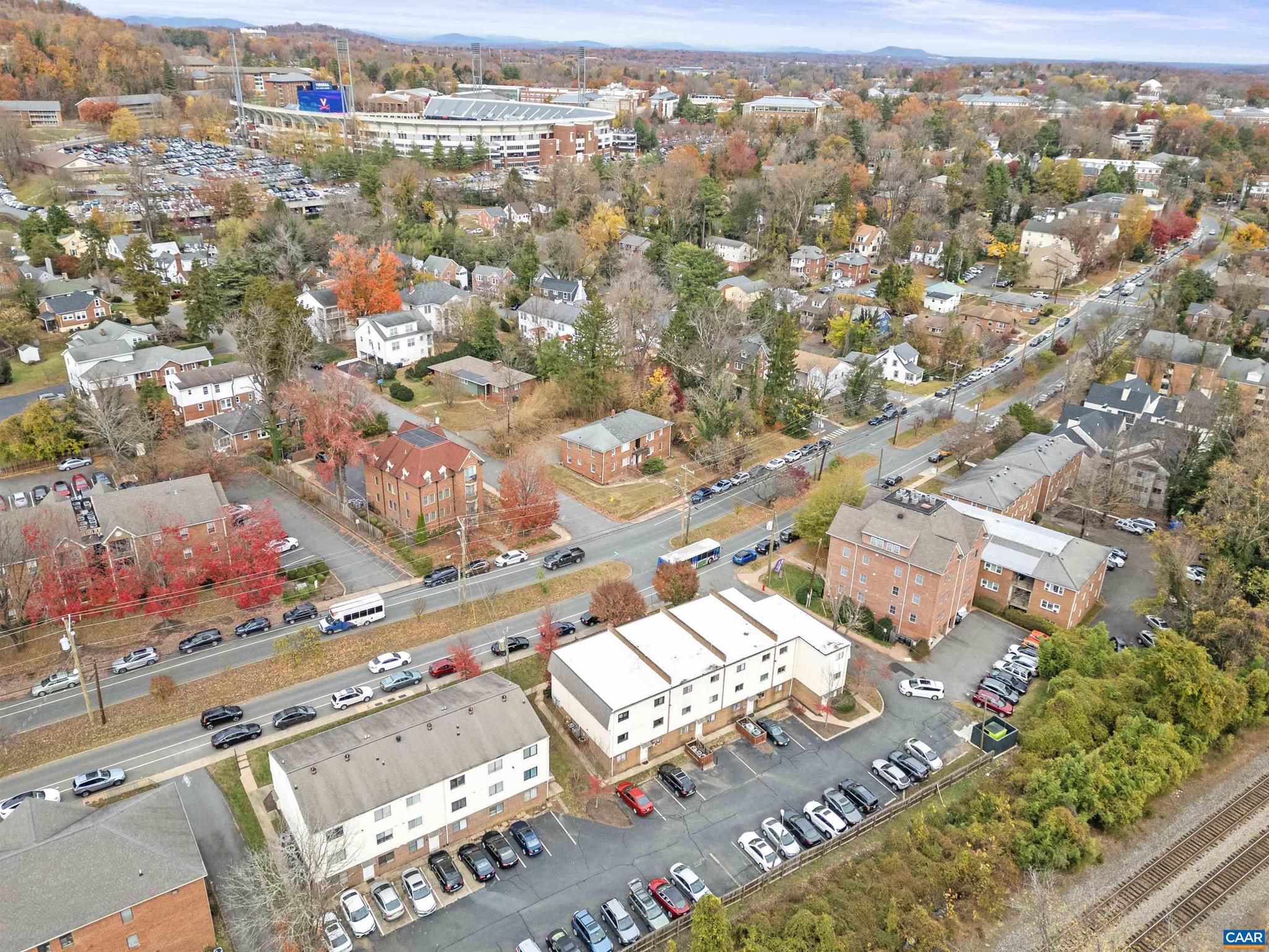 2100 JEFFERSON PARK AVE