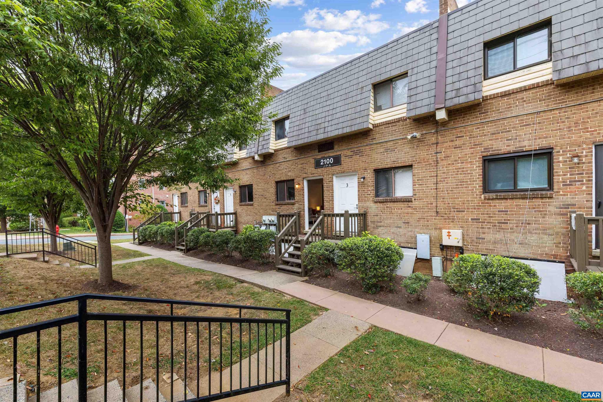 2100 JEFFERSON PARK AVE