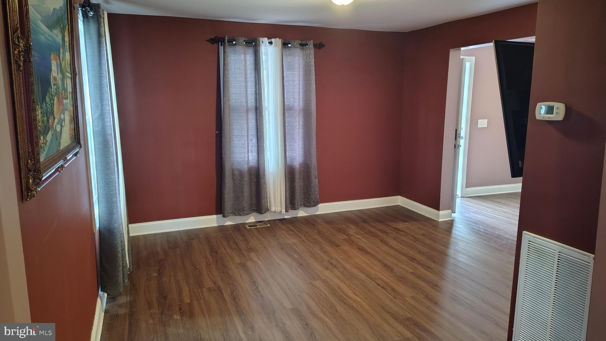 323 POPLAR HILL AVENUE