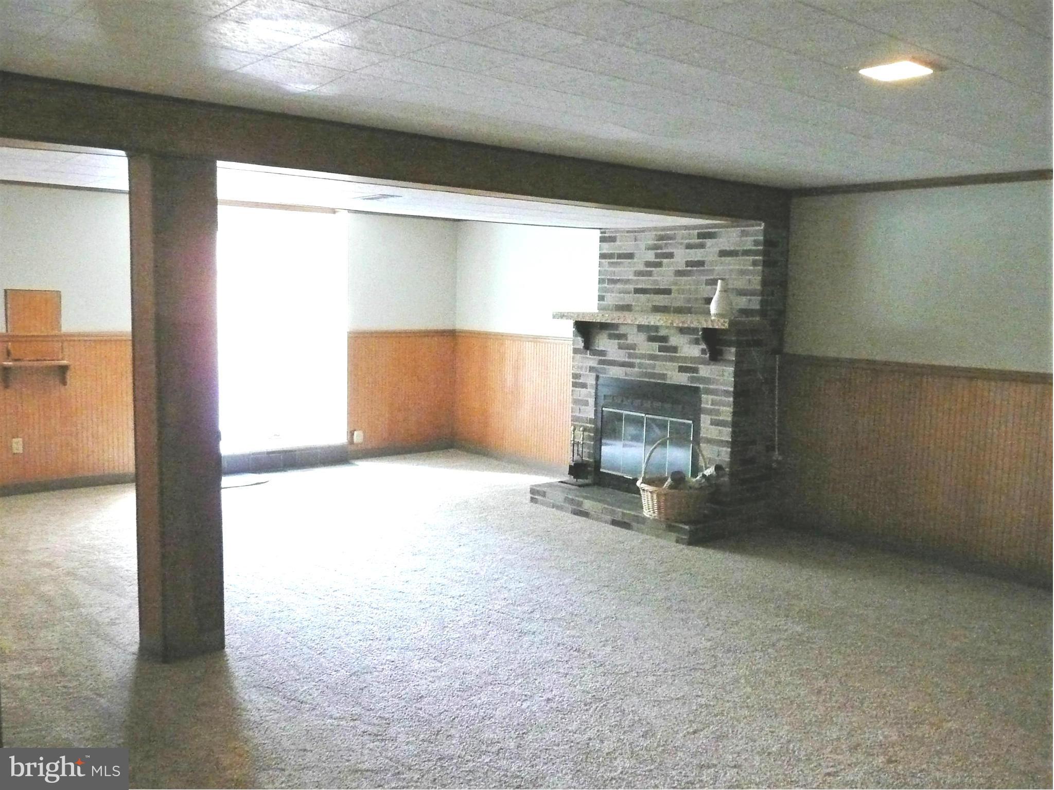 MARLOWE WOODS - Residential