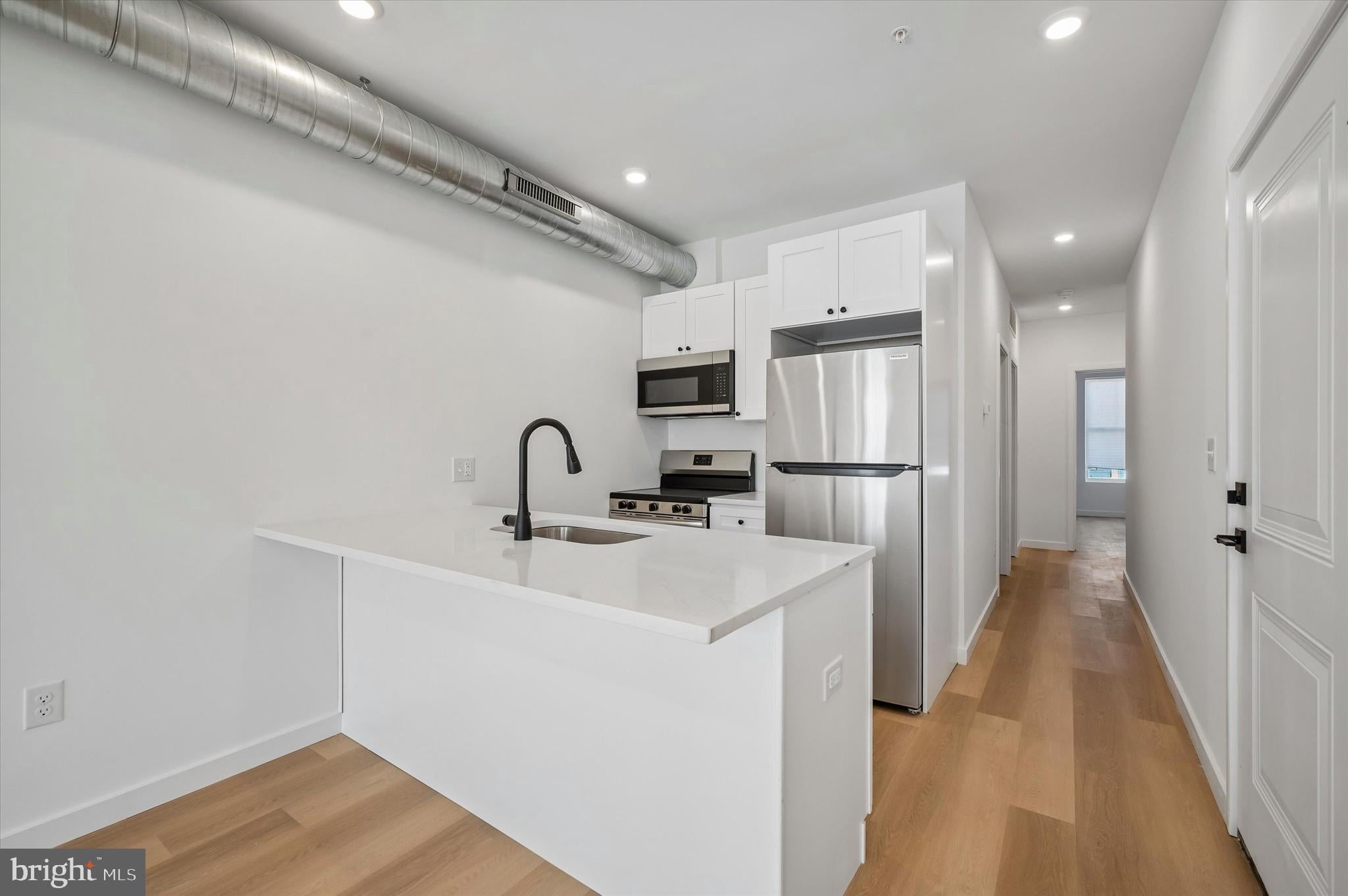 2032 E LEHIGH AVENUE UNIT 2