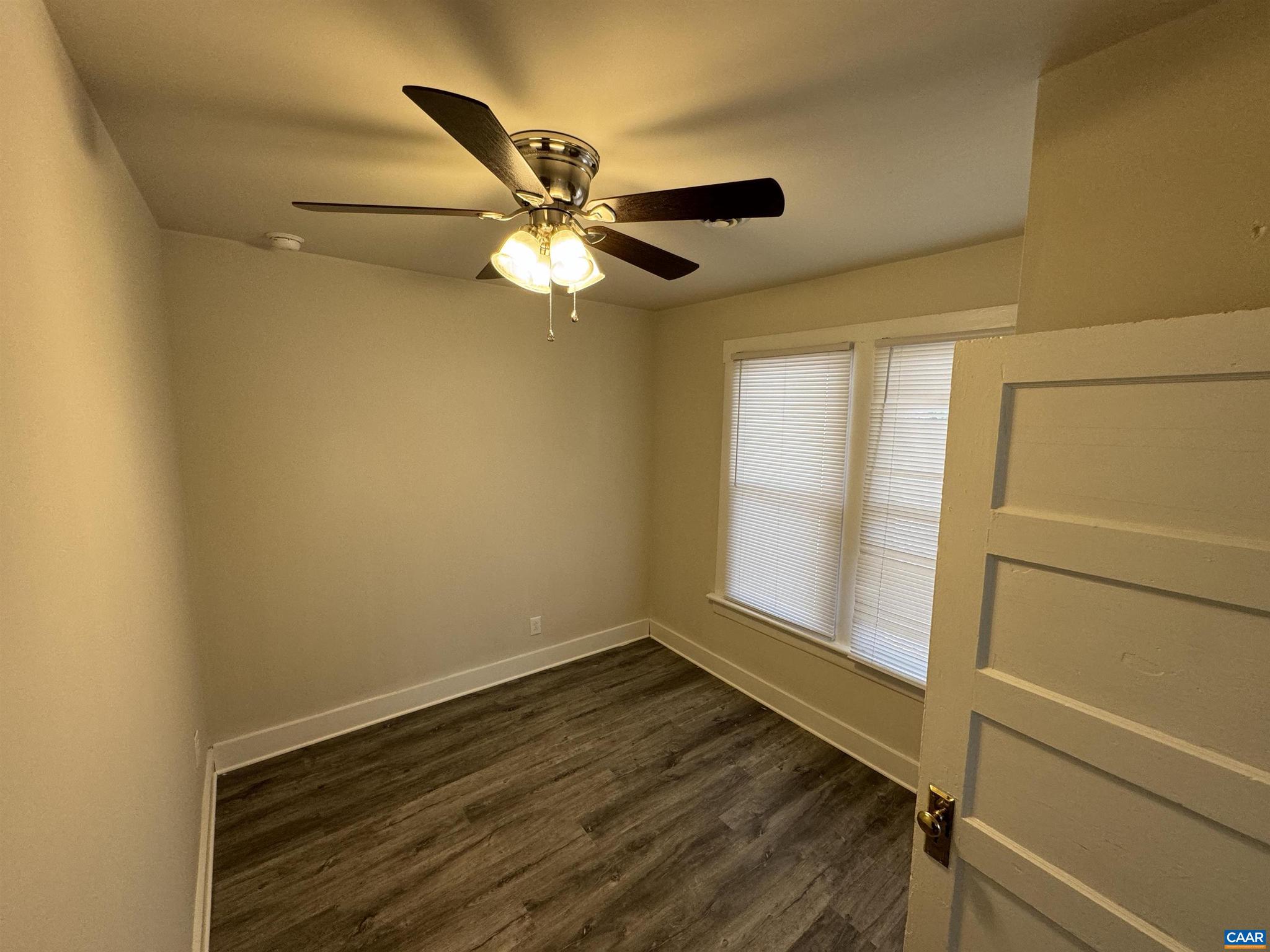 BELMONT - Residential Lease