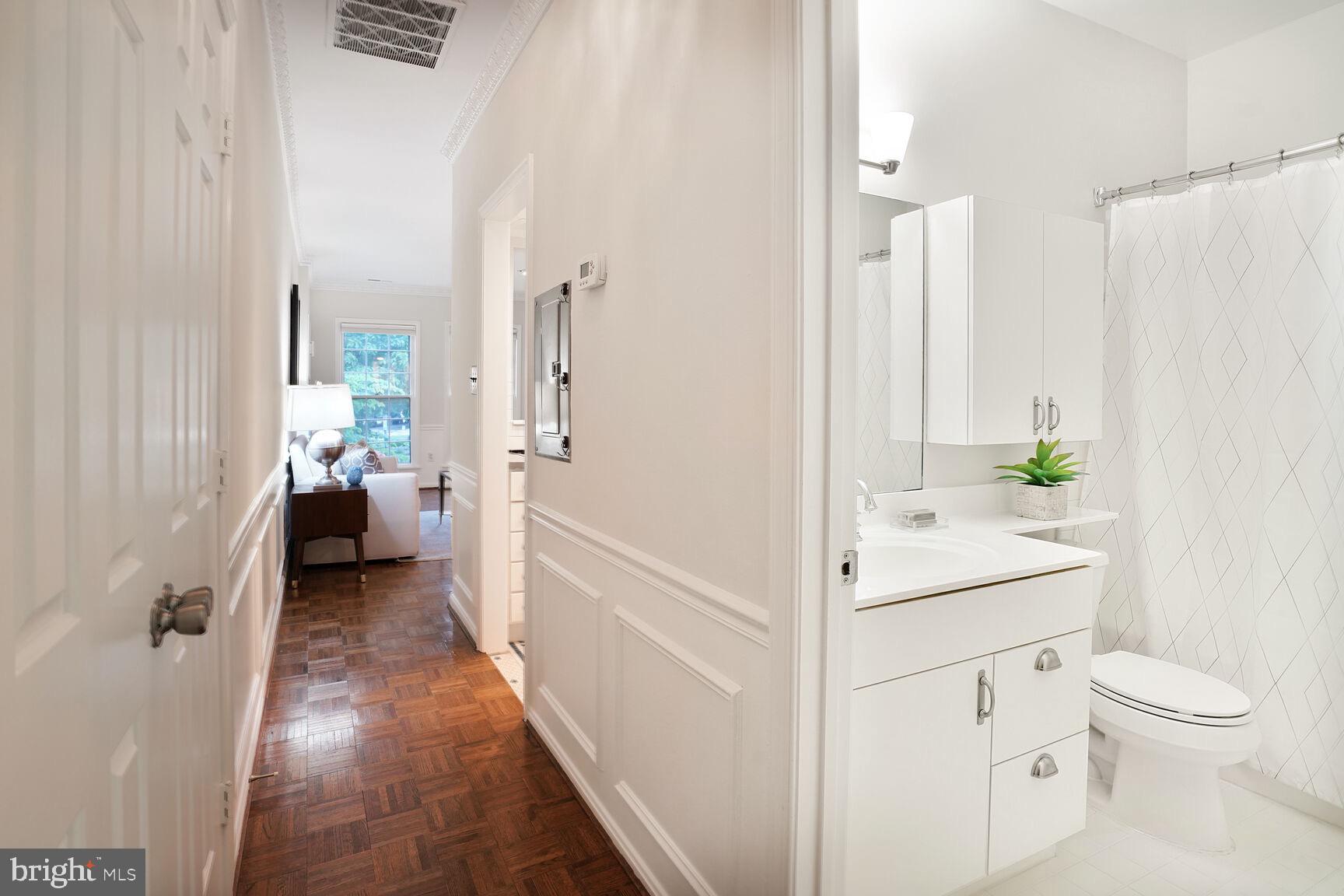 CAPITOL HILL - Residential