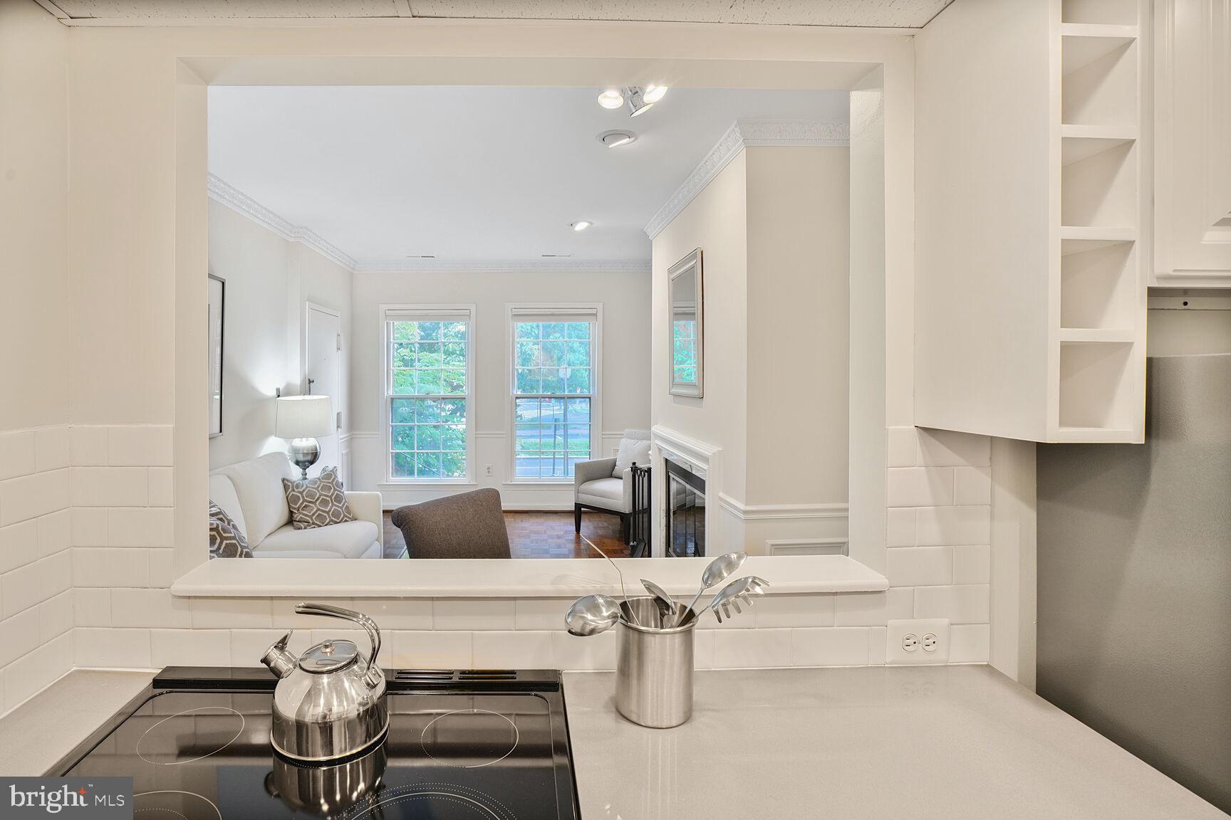 CAPITOL HILL - Residential