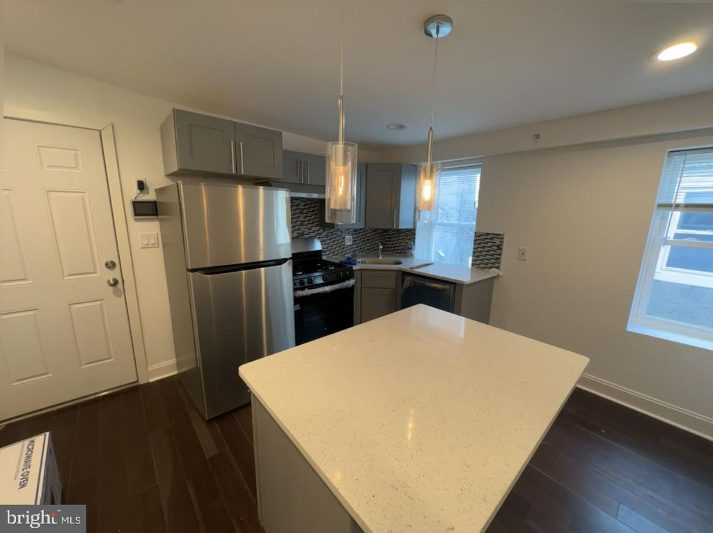 Photo of 1635 W Girard Avenue #3R, PHILADELPHIA, PA 19130 (MLS # PAPH2582410)