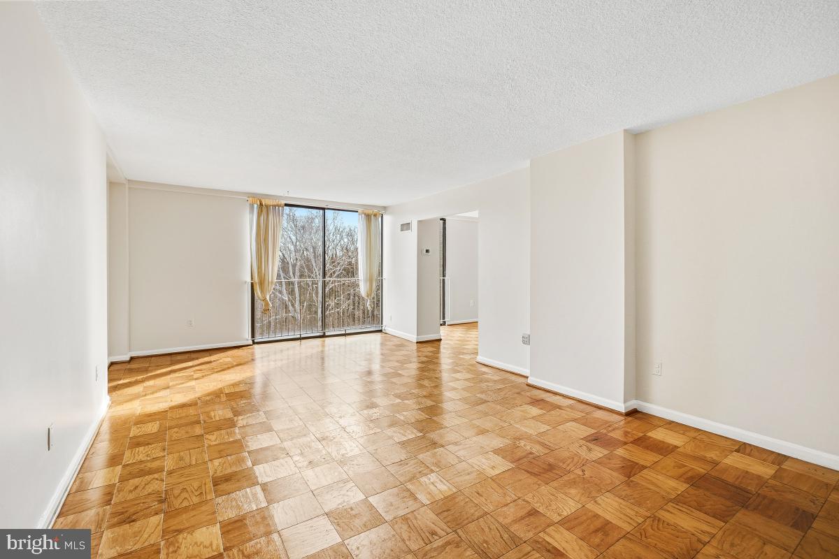 ROCK CREEK FOREST - Residential