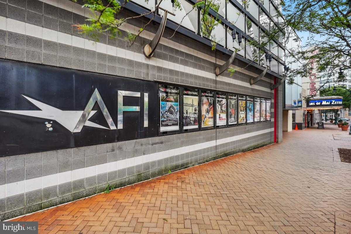 ROCK CREEK FOREST - Residential