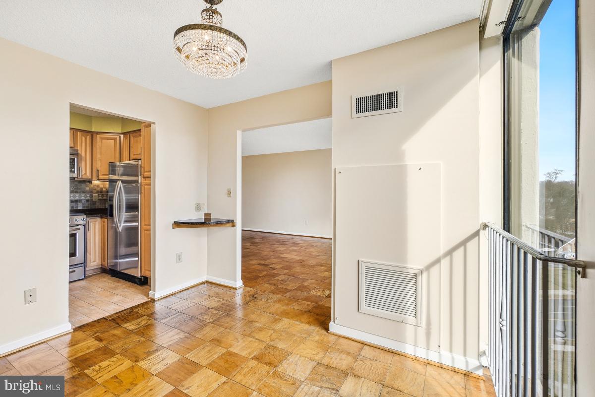 ROCK CREEK FOREST - Residential