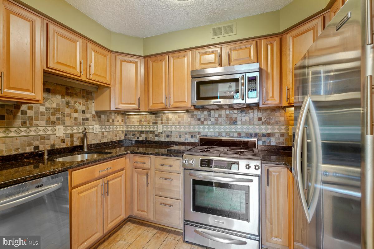 ROCK CREEK FOREST - Residential