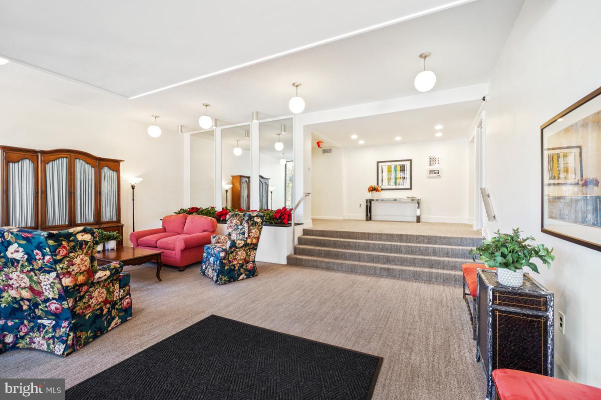 ROCK CREEK FOREST - Residential