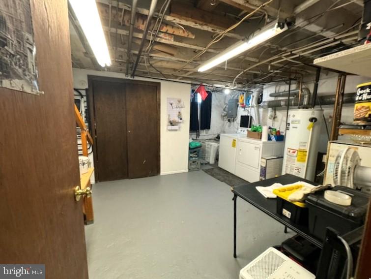 PORT RICHMOND - Residential