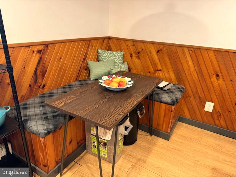 PORT RICHMOND - Residential