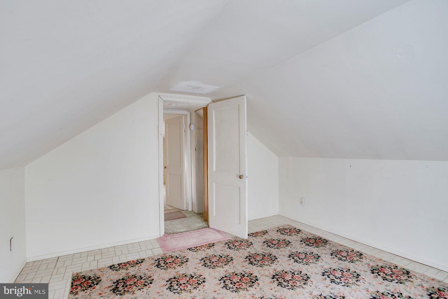 GWYNN OAK SUMMIT - Residential