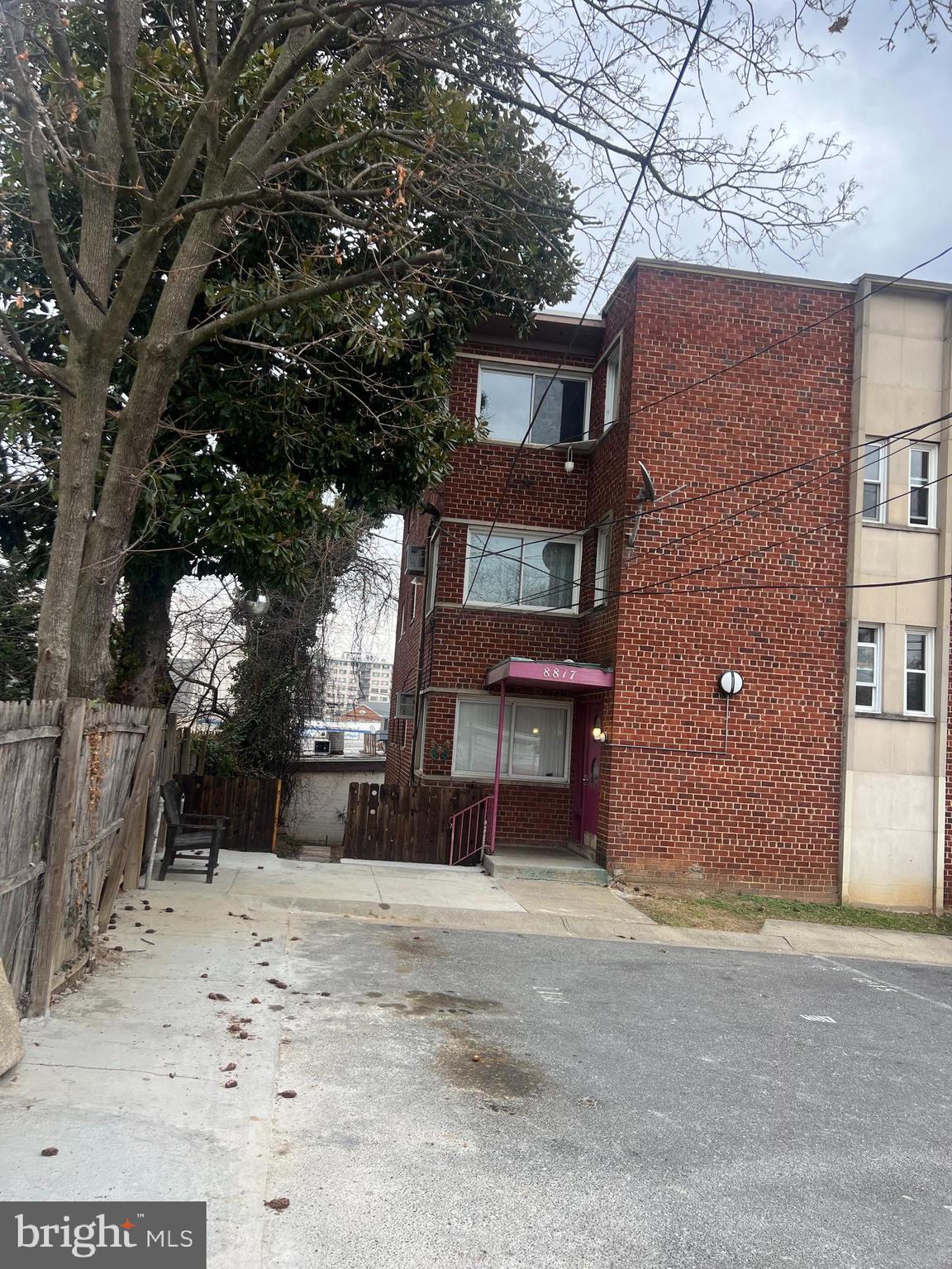 WHEATON OUTSIDE - Residential