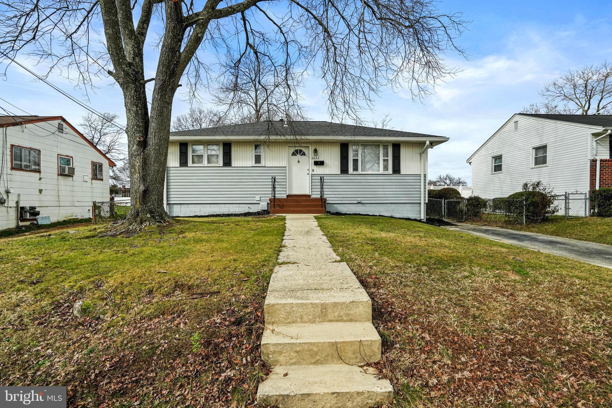 FORESTVILLE - Residential