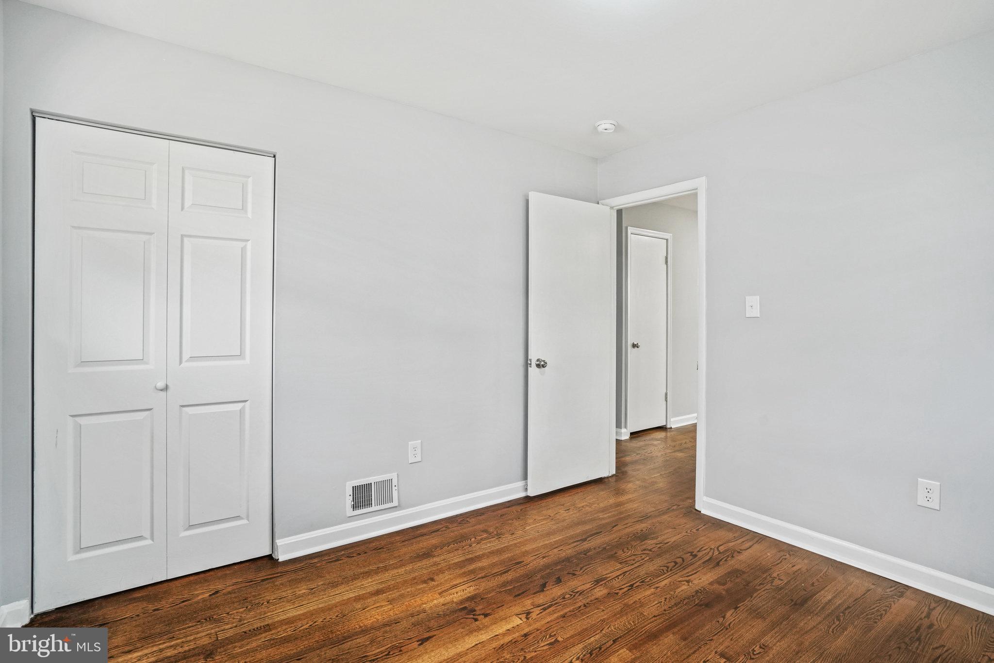 FORESTVILLE - Residential