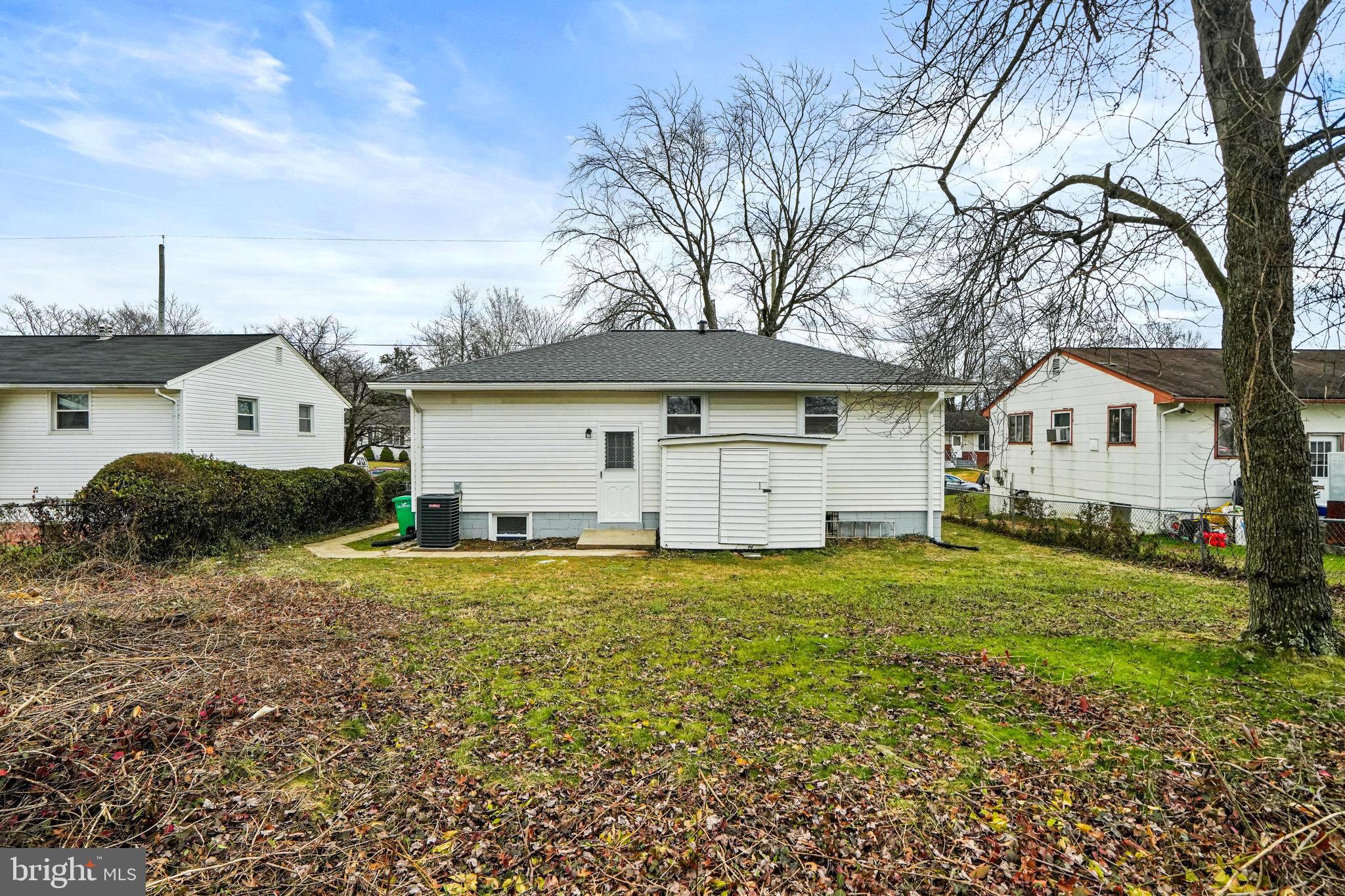 FORESTVILLE - Residential