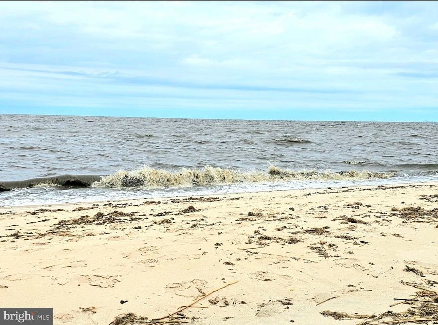 This is your chance to own a piece of the Delaware Beaches! Located on the Delaware Bay with 120ft of Bay frontage. Build your dream getaway or year round oasis on a private drive with sand and waves right outside your door.
No HOA. No land lease.