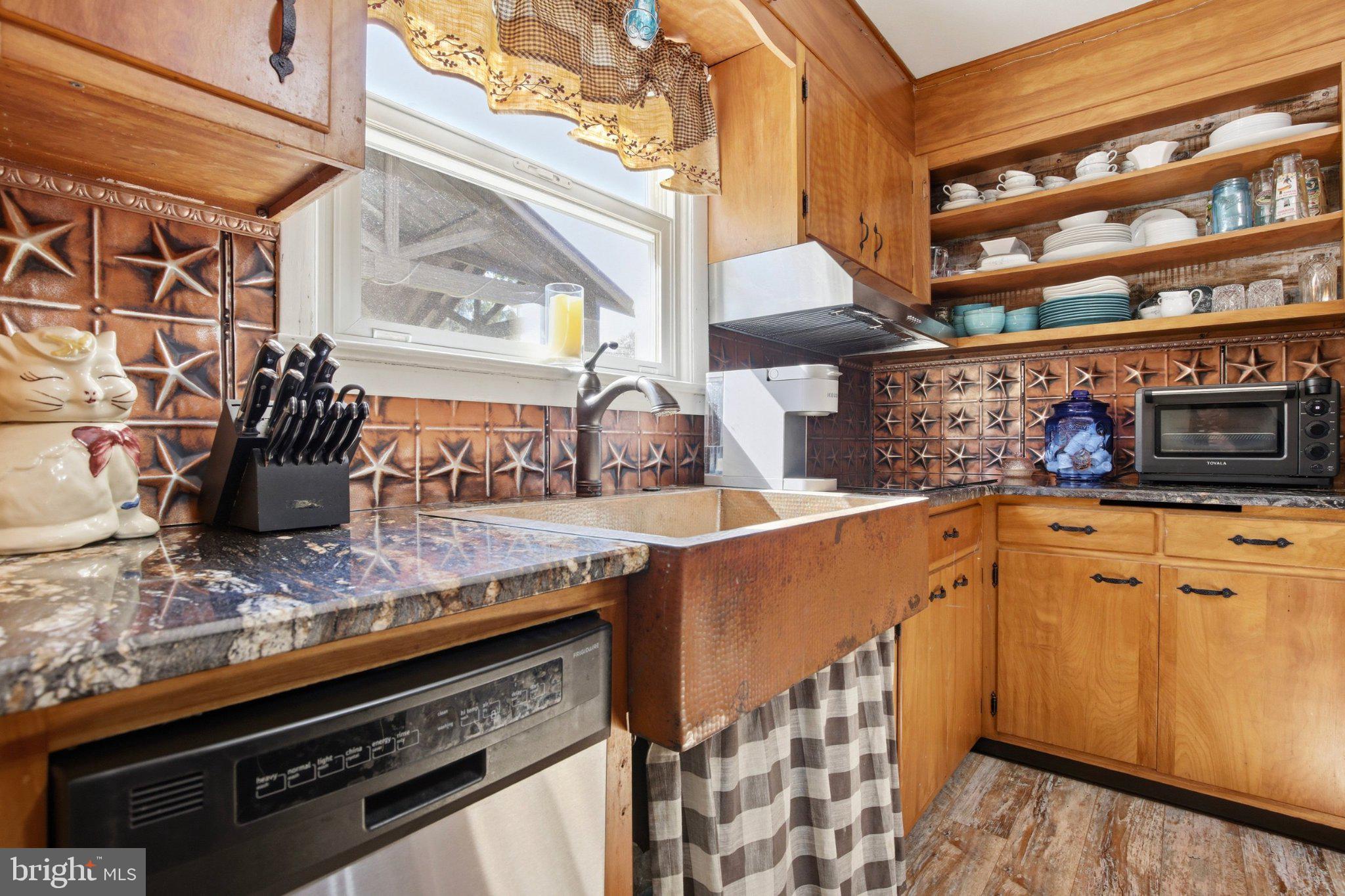 EAGLEVILLE - Residential