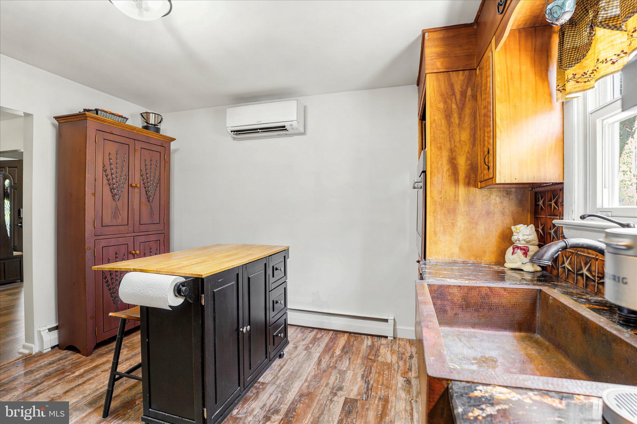 EAGLEVILLE - Residential