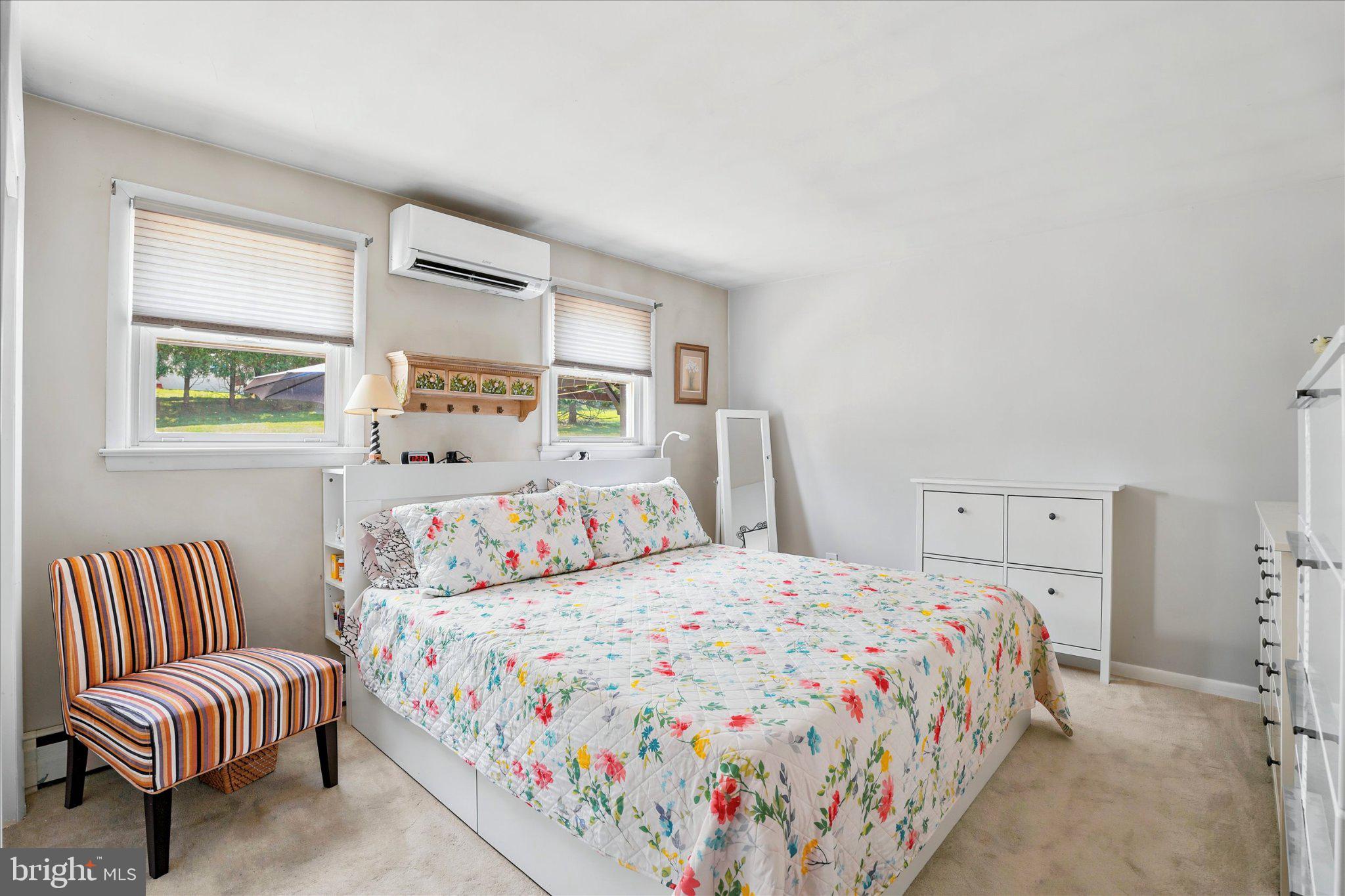 EAGLEVILLE - Residential