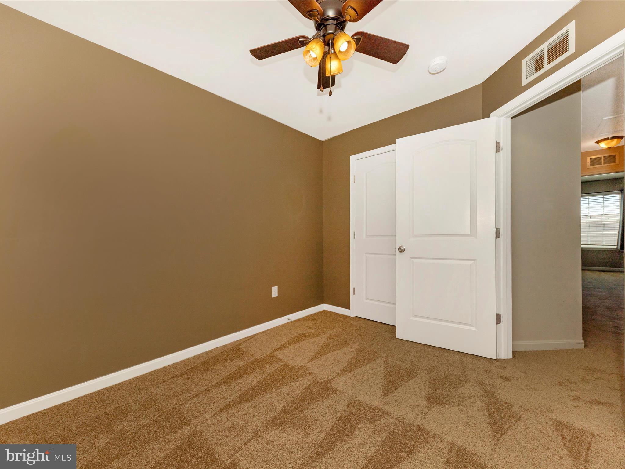 BERKELEY RIDGE - Residential