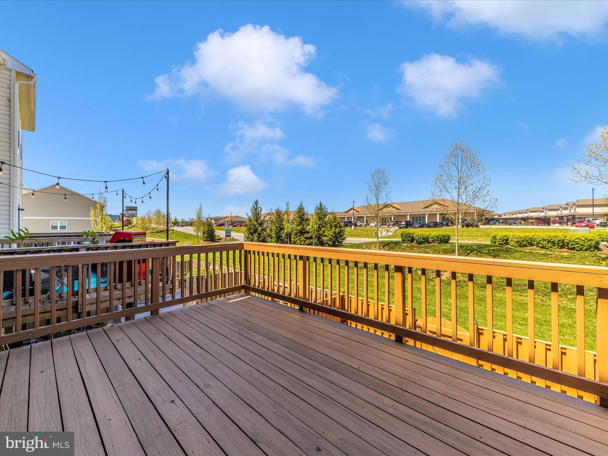 BERKELEY RIDGE - Residential