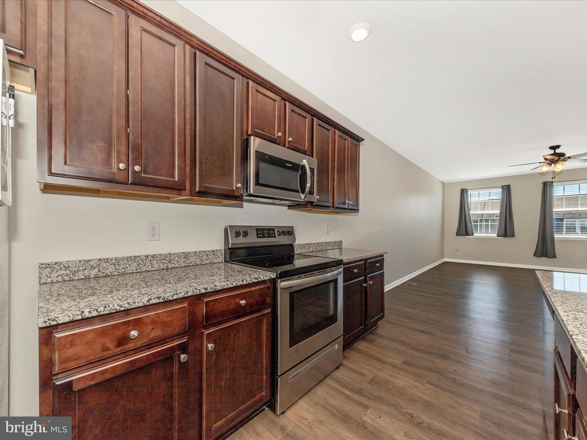 BERKELEY RIDGE - Residential