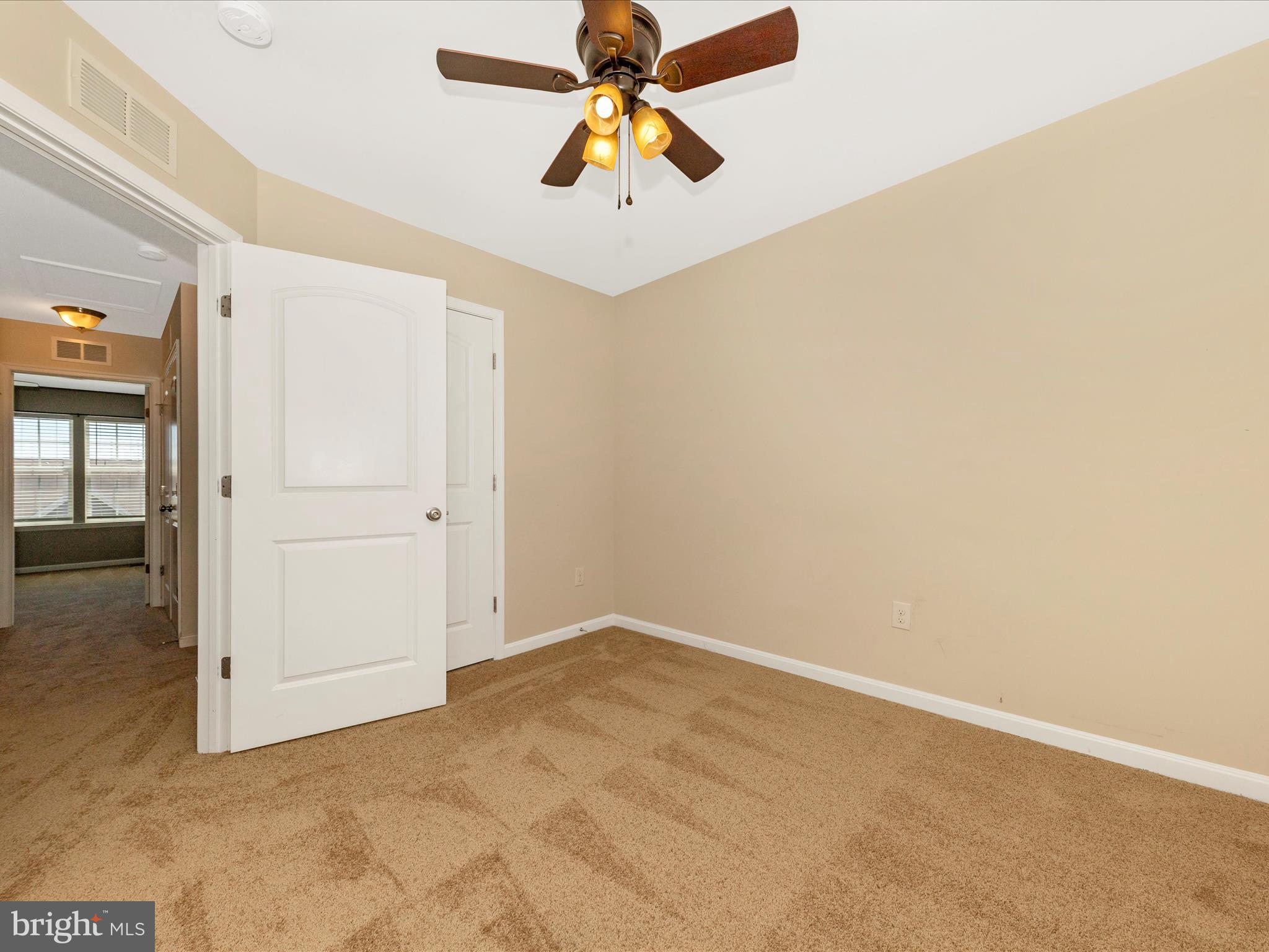 BERKELEY RIDGE - Residential